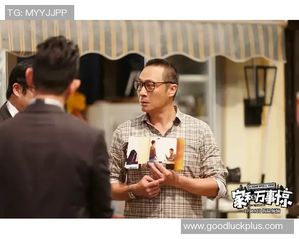 足球明星也有烦恼碎屏手机背后的真实故事与生活挑战